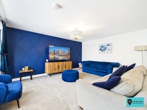 Living Room- click for photo gallery